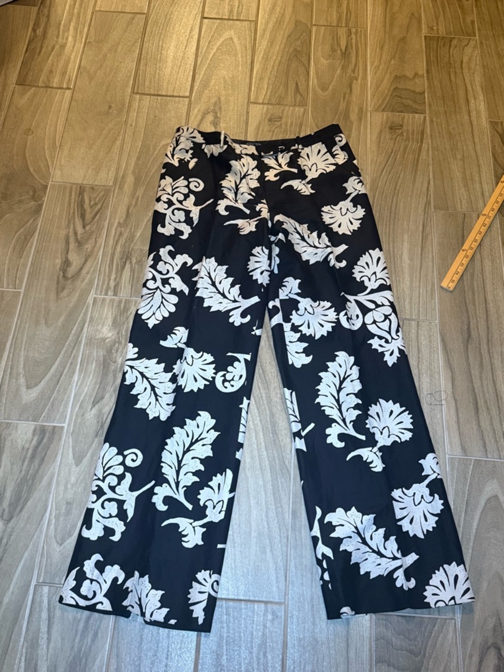Etcetera Black Wide-Leg Pants with White Baroque Print